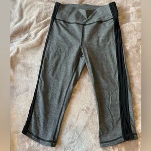 Lululemon cropped leggings
